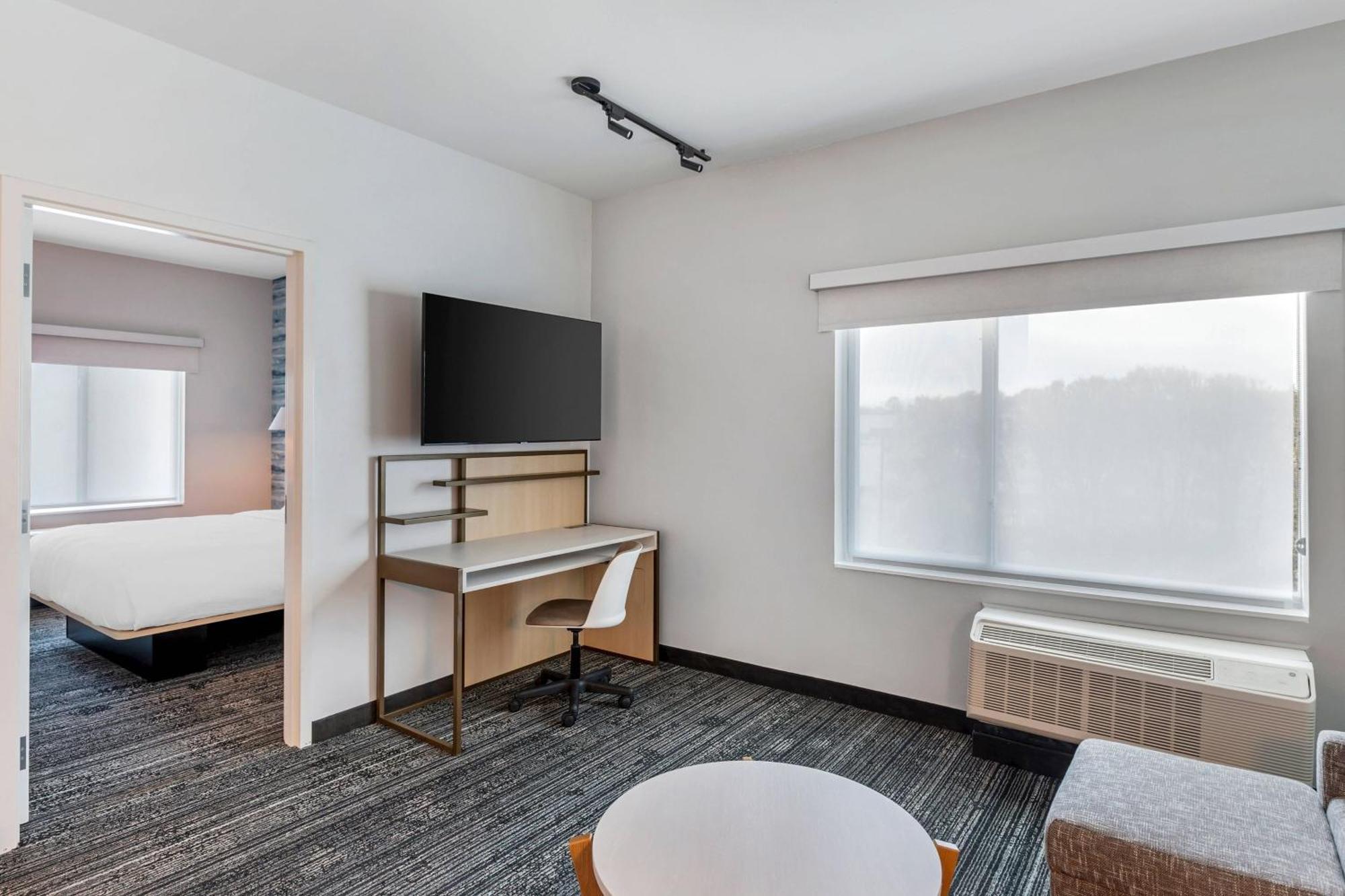 Towneplace Suites By Marriott Richmond Colonial Heights Exterior foto